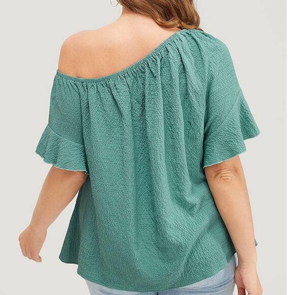 BLOOMCHIC SZ 12 L Green Solid Cut Out Knotted Hem One Shoulder Blouse NWT B95 - Picture 2 of 8